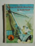 WARNAARS, H.B.E., - Molens en klederdrachten in Nederland. Plaatjesalbum.