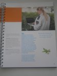 div. Auteurs programma en pilotregio's FinEC - KOOKboek met recepten tegen Fout geld slimmer en meer aanpakken van financieel-economische criminaliteit