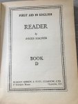 Angus Maciver - First Aid in English: A Narrow Escape Readers Bk. D