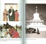 Karko, Kate  Vertaling Henk Schreuder  Omslagontwerp Julie Bergen   Omslag  en andere foto's uit de Collectie van de  auteur Kate Karko - Namma   ..   Een waargebeurde Tibetaanse liefdesfgeschiedenis