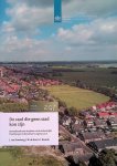 Doesburg, J. van & J.W. de Kort & I. Roorda - De stad die geen stad kon zijn. Booronderzoek naar de opbouw van de zuidwestelijke binnenburgwal in Bunschoten in augustus 2016.