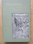Gilkes, A.H. - UIT DE DAGEN VAN HANNIBAL (Levensherinneringen van een Griek) Naar het Engelsch van A.H. Gilkes, door A. Dolk. Met illustratiën van M. Greffenhagen Gilkes, A.H. - UIT DE DAGEN VAN HANNIBAL (Levensherinneringen van een Griek) Naar het Engelsch van A.H. Gilkes, door A. Dolk. Met illustratiën van M. Greffenhagen