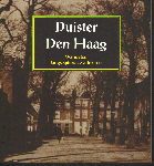 Diverse auteurs - Duister Den Haag (Wandelen langs spionage-adressen), 82 pag. softcover, goede staat