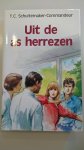Schuitenmaker Commandeur, T.C. - Uit de as herrezen