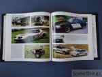 Bruce W. Cameron. - Police Cars, a Graphic History.
