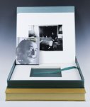PITZ -  Wingen, Ed and others: - Fritz Pitz Portfolio with 20 photographical portraits in passe-partout and two monographs.