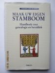 Nes, Gerard van de - Maak uw eigen stamboom : handboek voor genealogie en heraldiek.  Het samenstellen van uw eigen stamboom is een van de meest fascinerende en persoonlijke vormen van geschiedschrijving