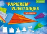 Knutselen - Papieren vliegtuigjes - stap voor stap
