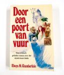 Onbekend - Door een poort van vuur
