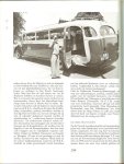 Fuchs, Dr.J.M .. Met in 1957 verdwijning van de stoomtram  Doetinchem  - Doesburg  en de paarden tram uit Arnhem en een mooi verhaaltje uit [Zalt ] Bommel - Onderweg. Een eeuw personen- en goederenvervoer in Nederland. KNVTO 1881-1981