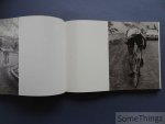 Baeckelandt, Frederik (tekst), Vannieuwkerke, Karl (voorw.), Stephan Vanfleteren (fotogr.). - Eddy Merckx 525.