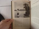 Joy, Charles R. + Arnold, Marvin - The Africa of Albert Schweitzer