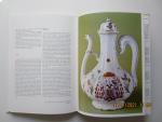 Ducret, Siegfried (text) - Michael Wolgensinger (photographs) - The Colour Treasury of 18th Century Porcelain. This volume describes and depicts porcelain from Germany, France, Switzerland, Britain, Italy, Denmark, Holland and Belgium.  A list of hallmarks of the most important manufacturers completes the ...