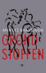 Anneke Brassinga 27378 - Grondstoffen essays