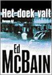 E. MacBain - Het doek valt