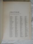 Vincenzo de Michele, curator departement of mineralogy Milan/ voorwoord Sir Frank Claringbull - Minerals, their beauty and structure