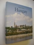 Halasz, Zoltan / Beres, Z. transl. - Hungary. (A Historical Survey, Budapest, The Danube Bend etc.)