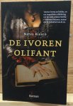 Riesco, Nerea - de ivoren olifant