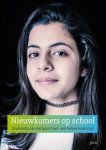 José van Loo, Annemieke Schoemaker, Myriam Lieskamp, Jaap Stahlie - Nieuwkomers op school