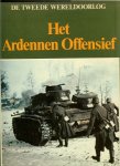 Hoek, K.A. van den .. Dick van Koten & Aad Rijpsma .. met heel veel kleuren Illustraties - Het Ardennen Offensief .. uit de serie De Tweede Wereldoorlog ..  Het laatste grote gevecht