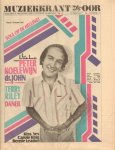 Diverse auteurs - Muziekkrant Oor 1977, nr. 15, met o.a. PETER KOELEWIJN (COVER + 3 p.) DANIEL SAHULEKA (1 p.) TERRY RILEY (1,5 p.) RALPH TOWNER (1 p.) DR. JOHN (6 p.), goede staat