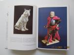 Ducret, Siegfried (text) - Michael Wolgensinger (photographs) - The Colour Treasury of 18th Century Porcelain. This volume describes and depicts porcelain from Germany, France, Switzerland, Britain, Italy, Denmark, Holland and Belgium.  A list of hallmarks of the most important manufacturers completes the ...