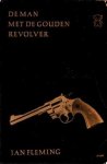 Fleming, Ian - De man met de gouden revolver. Een James Bond-verhaal