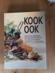 Blommestein, I. van, Zwart, F. - Kook ook / het nieuwe kookboek met produktinformatie, alle basistechnieken en meer dan 500 recepten
