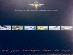 Ullings,  Munk, Goossens,  Loon, van. (E.a.) - Koninklijke Luchtmacht Historische Vlucht. 35 Jaar bewogen door de tijd.