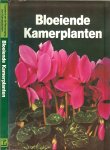 Wegman, Frans W & Theo Benschop met K.A. van den Hoek - Bloeiende kamerplanten .. Zeer rijk geillustreerd een boek om uren in te grasduinen