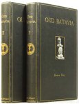 OUD BATAVIA - Oud Batavia. Gedenkboek uitgegeven door het Bataviaasch Genootschap van Kunsten en Wetenschappen naar aanleiding van het driehonderdjarig bestaan der stad Batavia. Compleet in 2 delen.
