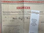  - Diploma typist uitgereikt door Nederlandschen Rooms-Katholieken bond van "Groote" Schrijvers St Genesius to Ivon Eugene Simon. .