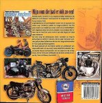 Grinsven , Wim van . [ isbn 9789089893338 ] 3917 - Mijn Oom die had er ook zo een ! ( Motorfietsen uit een knetterend verleden . )  Classic Bikes noemen we ze tegenwoordig liefkozend. De oldtimer motorfietsen waarmee het zo aangenaam toeren is op memory lane. Legendarische vervoermiddelen waren het -