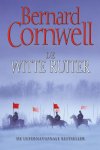 Bernard Cornwell - De witte ruiter