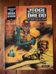 Wagner/Bisley - JUDGE DREDD 07. contra raider 08. Heavy Metal dredd 09. Weg met de judges! 11.het boek van de doden 12 Muzak killer! 14.Xero's raadsel 16. Mean machine 17.Sterven van het lachen # 1