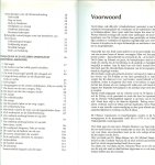 Lie, Foen Tjoeng  Vertaling Jenny Boelhouwer   fotos Studio Kade - Tai-ji-quan .. Chinees schaduwboksen. Harmonie van lichaam en geest