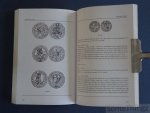 Nijssen, Rombaut en Van Laere, Raf. - Klinkende munt. Muntvaluaties en muntordonnanties in Sint-Truiden 1437-1552.