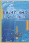 K.P. van den Bos , L. Verhoeven - Leven met dyslexie