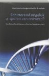 Cees Dekker 59740, Ronald Meester 59741, Rene van Woudenberg 248830 - Schitterend ongeluk of sporen van ontwerp over toeval en doelgerichtheid in de evolutie