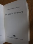 Oosterbroek-Dutschun, Annie - Het geslacht Bronkhorst - Trilogie - Anderen betaalden / Zij zoeken de vrede / Nu geen tranen meer