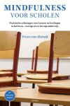 Trees van Hennik - Mindfulness voor scholen praktische oefeningen voor leraren en leerlingen in het basis-, voortgezet en beroepsonderwijs