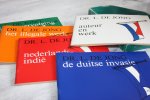 Jong, Dr. L. de - BUDGETBOEKEN: Auteur en werk, de Duitse invasie, het illegale werk, de jodenvervolging, Nederlands-Indië,