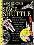 C. Stott - Aan boord van de spaceshuttle / Maak-het-mee-boek C. Stott - Aan boord van de spaceshuttle / Maak-het-mee-boek