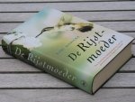 Manicka R. - De rijstmoeder. Een dramatische familiegeschiedenis over vier generaties die zich afspeelt in Maleisi?