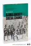 Groot, S. W. de. - Djuka Society and Social Change. History of an attempt to develop a Bush Negro community in Surinam 1917-1926.