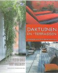 Croes , Pieter . & Bart Haverkamp . [ isbn - Daktuinen en - Terrassen. ( Een groene oase in het hartje van de stad . ) Wie in de stad goed naar boven kijkt, kan ze overal ontdekken: daktuinen en -terrassen. Werd een dak tot voor kort slechts aangekleed met een paar bloempotten, stoelen en een -