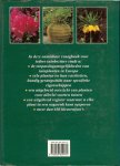 Noordhuis, Klaas T .. omslagontwerp Ton Wienbelt den Haag - Tuinplanten encyclopedie .. De mooiste tuinplanten en hun varieteiten : met handige overzichten naar kleur , hoogte en bloei - en groeiwijze