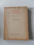 Graaf, S.G. de - Christus en de wereld enkele referaten Met kranteknipsels ingeplakt binnenkant kaft kranteknipsel begrafenis van de Graaf