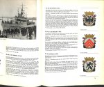 Marinevoorlichtingsdienst e.a. - Vlootpraet. Compleet met alle plaatjes met emblemen.
