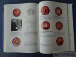 Walter Becker, Richard A. Buckingham, Paul H. Holinger, Günter W. Korting, Francis L. Lederer. - Atlas der Hals-Nasen-Ohren Krankheiten einschlieslich Bronchien und Ösophagus. 1038 Abbildungfen, davon 774 Farbaufnahmen und 212 Zeichnungen.